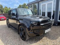 LAND ROVER DEFENDER 110