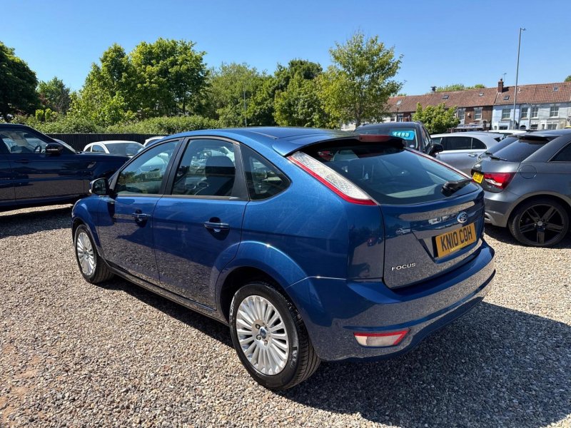 FORD FOCUS