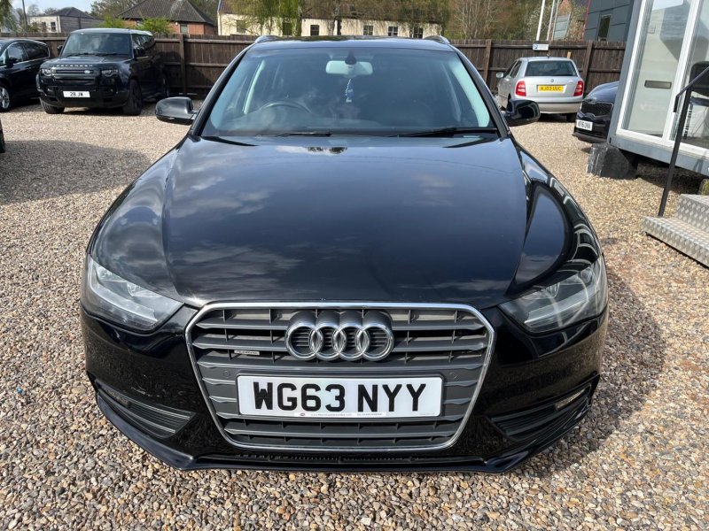 AUDI A4 AVANT