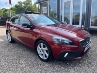 VOLVO V40 CROSS COUNTRY