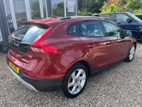 VOLVO V40 CROSS COUNTRY