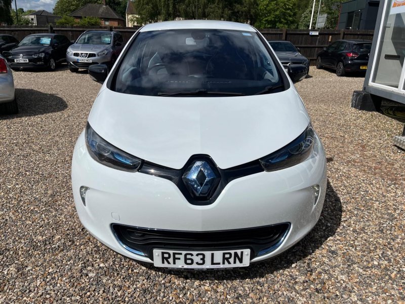 RENAULT ZOE