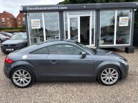 AUDI TT